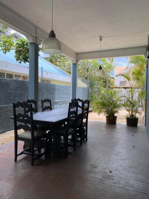 Maison Jade Montchoisy Luaran gambar